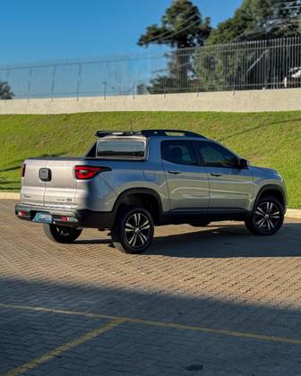 FIAT TORO 1.3 TURBO 270 FLEX FREEDOM AT6 FIAT TORO 1.3 TURBO 270 FLEX FREEDOM AT6